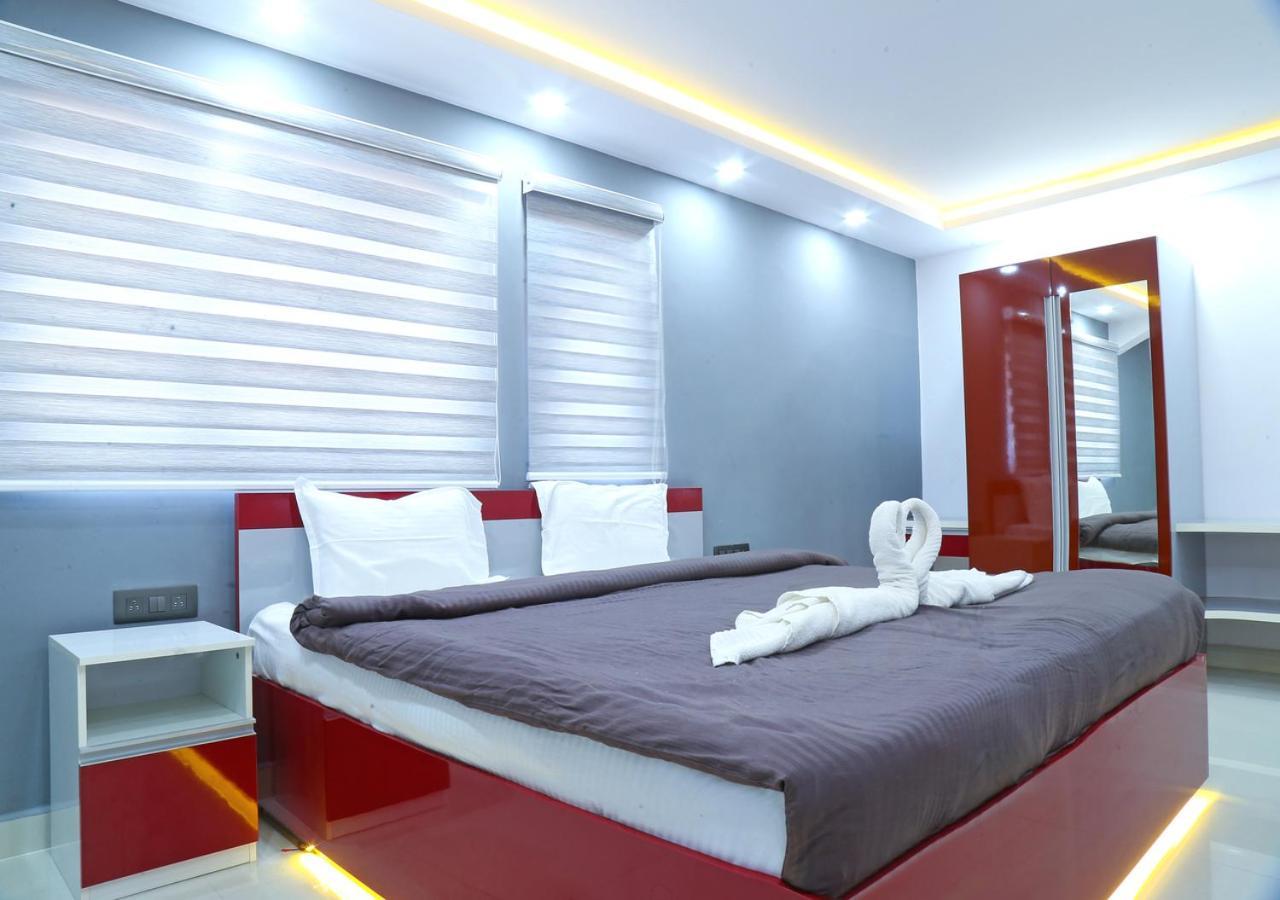 M Aples Jacks Place GOA Exterior foto