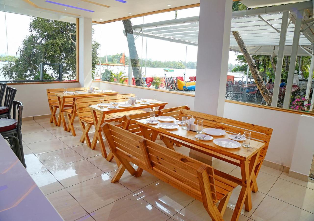 M Aples Jacks Place GOA Exterior foto
